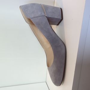 Nine West Size 8M Adelineo Grey Suede Shoes